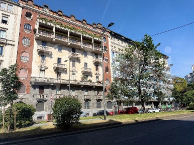 Foto Appartamento in Majno, Milano Palestro di 190 m² con 5 locali