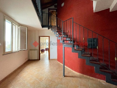 Foto Casa indipendente in Via Barriera del Bosco 36, Catania di 70 m²