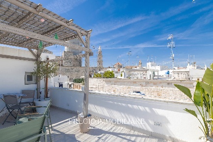 Foto Casa indipendente in Via Barbacana, Monopoli Centro di 149 m²