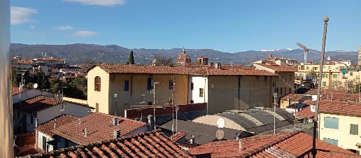Foto Appartamento a Pistoia Centro Storico di 105 m² con 7 locali