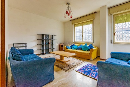Foto Appartamento a Casalpusterlengo Centro di 116 m² con 4 locali