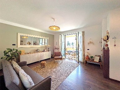 Foto Appartamento a Ameglia Centro di 50 m² con 2 locali in vendita