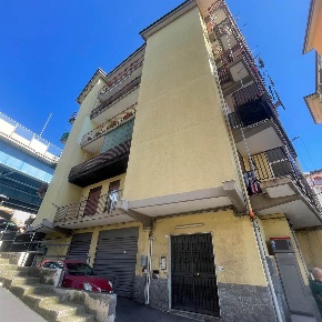Foto Appartamento in Via Giacomo Puccini 2, Gravina di Catania Centro