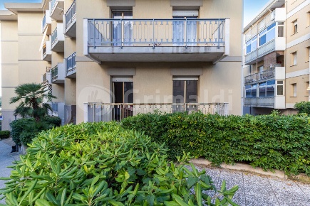Foto Appartamento in Via Salvemini 66/C, Noto Centro di 70 m² con 4 locali