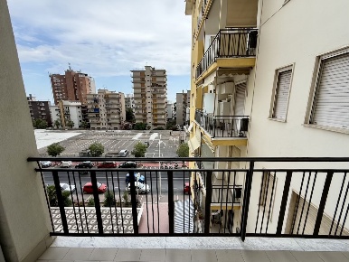 Foto Appartamento in Via della Stazione, Taggia Centro di 45 m² in vendita