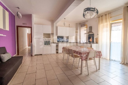 Foto Appartamento in VIALE SANTA PANAGIA 86, Siracusa di 140 m² in vendita