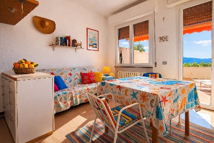 Foto Appartamento in Via Leon Pancaldo, Finale Ligure Centro di 50 m²