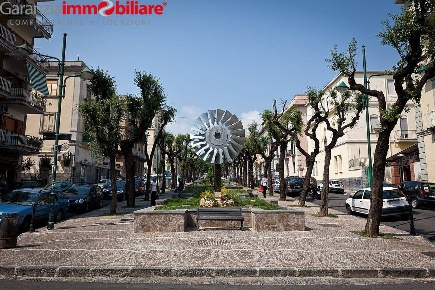 Foto Appartamento in Via Diomede Carafa, Napoli Bagnoli di 50 m² in vendita