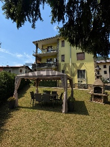 Foto Appartamento in VIA LONZO 27, Nembro Centro di 110 m² con 3 locali