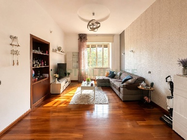 Foto Appartamento in VIA NAPOLI, Capua di 137 m² con 4 locali in vendita