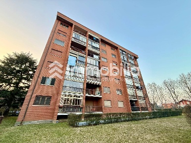 Foto Appartamento in Via Pietro Nenni 7, Nichelino di 111 m² con 4 locali