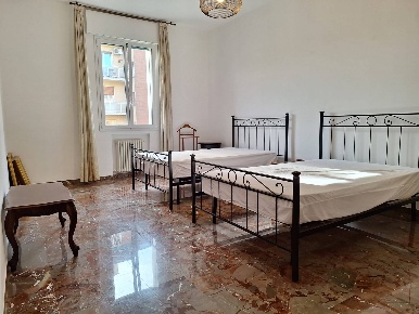 Foto Appartamento in Via Pasubio 57, Bologna Saffi di 95 m² con 5 locali