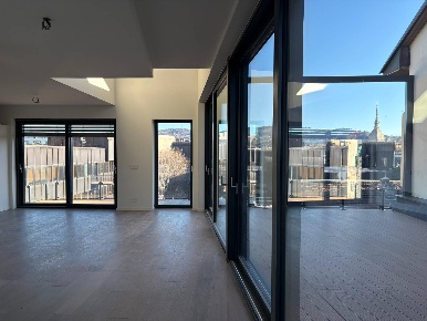 Foto Appartamento in Via Pisa 18, Torino Aurora di 186 m² con 6 locali