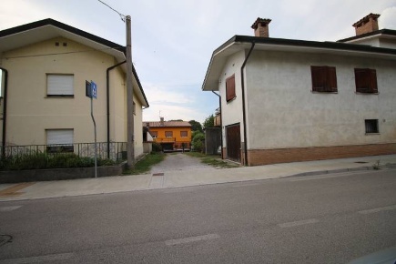 Foto Villa unifamiliare in Via I Maggio 68, Savogna d'Isonzo Centro