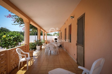 Foto Villa unifamiliare in Via Gemelli 24, Brindisi Mitrano - Litoranea