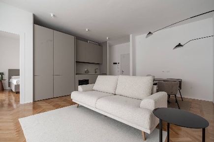 Foto Appartamento in Via Monte Rosa 61, Milano Monte Rosa - Lotto di 72 m²