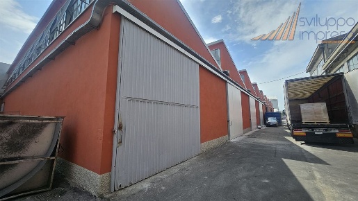 Foto Capannone industriale a Brugherio di 200 m² in affitto