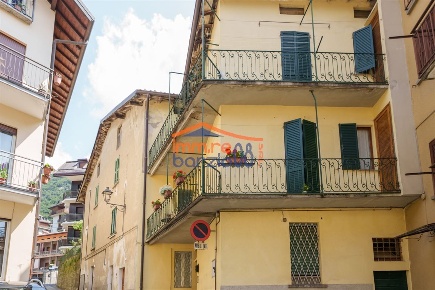 Foto Appartamento a Barzio Centro di 75 m² con 3 locali in vendita