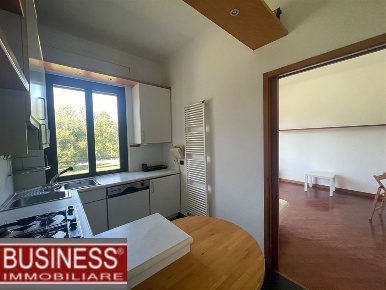 Foto Appartamento in Piazza Abbiategrasso, Milano Chiesa Rossa di 65 m²