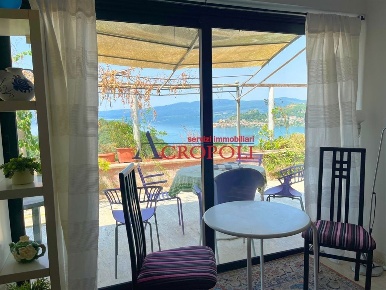 Foto Villa bifamiliare in Via Poggio delle Ginestre, Trevignano Romano
