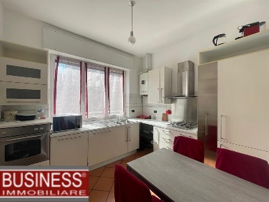 Foto Appartamento in Via Alessandro Milesi, Milano Città Studi di 90 m²
