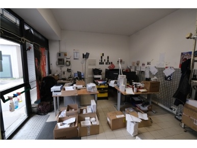 Foto Magazzino in VIA DELLA RIPA, Firenze Rovezzano di 175 m² con 2 locali