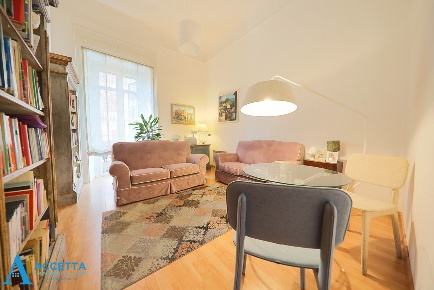 Foto Appartamento in Via Duca Di Genova 76, Taranto Borgo di 81 m²