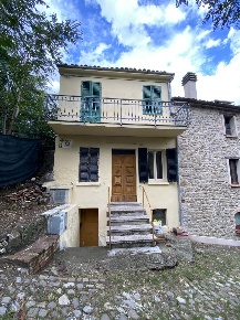 Foto Appartamento in Via XXIV Maggio 140, Novafeltria Centro di 119 m²