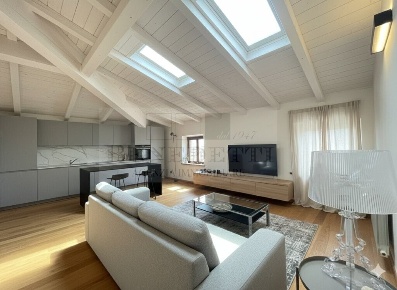 Foto Appartamento in Versilia, Pietrasanta di 99 m² con 4 locali in vendita
