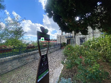 Foto Appartamento in piazza Piè di Corte, Corropoli di 99 m² con 4 locali