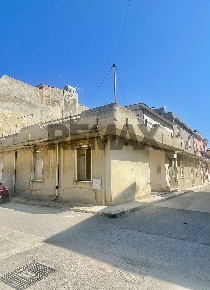 Foto Casa indipendente in Via dei Ciclamini 28, Pachino Centro di 128 m²