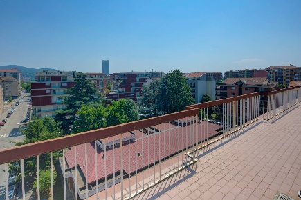 Foto Attico in Via Asuncion 6, Torino Lingotto di 192 m² con 6 locali