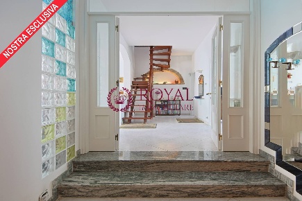 Foto Villa unifamiliare in Via Dei Pelaghi, Livorno Salviano di 260 m²