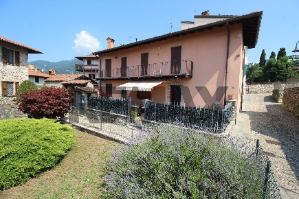 Foto Villa unifamiliare in VIA CONVENTO 10, Almenno San Salvatore Centro