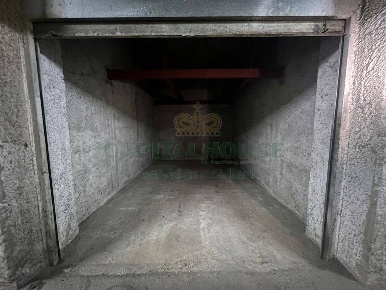Foto Posti auto in Via Roma traversa S.Nicola, Atripalda di 16 m²