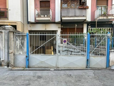 Foto Posti auto in Via Villa Sperlinga 3 A, Palermo Libertà - Villabianca