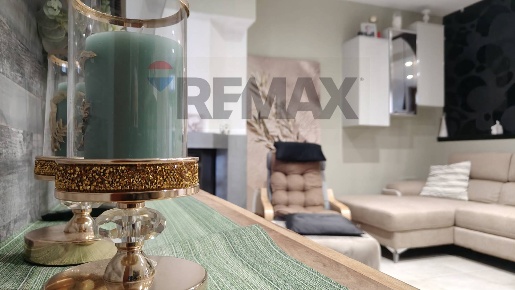 Foto Duplex in via Colle Puoti 48, Santa Maria a Vico di 122 m² in vendita