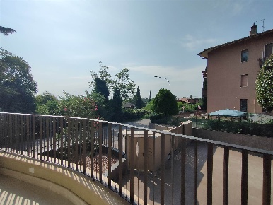 Foto Appartamento a Verona Borgo Venezia di 90 m² con 3 locali in affitto
