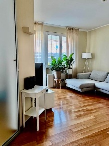 Foto Appartamento a Sirmione Centro di 87 m² con 4 locali in vendita