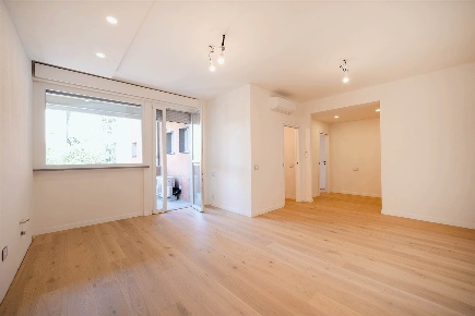 Foto Appartamento in via Piero della Francesca, Prato Repubblica di 87 m²