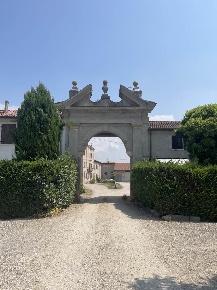Foto Appartamento a San Bonifacio Centro di 500 m² con 4 locali in vendita