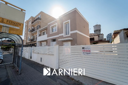 Foto Appartamento in VIA GARIGLIANO 4, Latina Centro di 193 m² con 8 locali