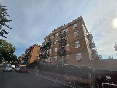 Foto Appartamento in via San Pantaleo Campano, Roma Trullo - Colle del Sole