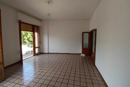 Foto Appartamento a Rapolano Terme Centro di 184 m² con 8 locali in vendita
