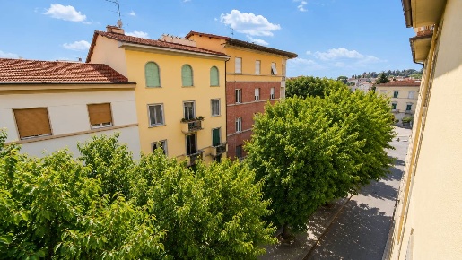Foto Appartamento in VIALE VOLTA, Firenze Le Cure di 85 m² con 4 locali