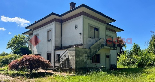 Foto Casa indipendente in Via Panaccioni 60, Cassino di 435 m² con 5 locali
