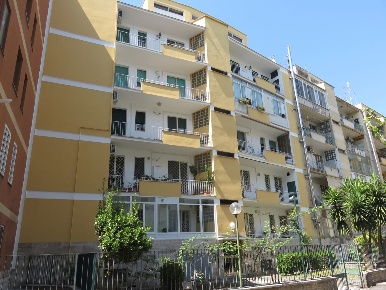 Foto Appartamento in Tuscolana, Roma Cinecittà di 110 m² con 3 locali