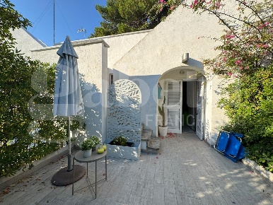 Foto Casa indipendente in rosa marina, Ostuni Ostuni Costa di 40 m²