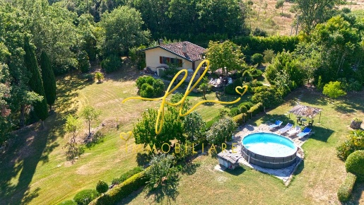 Foto Villa unifamiliare a Monteverdi Marittimo di 75 m² con 3 locali