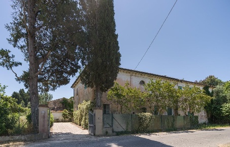 Foto Casale a Casciana Terme Lari Le Casine Perignano Spinelli di 450 m²